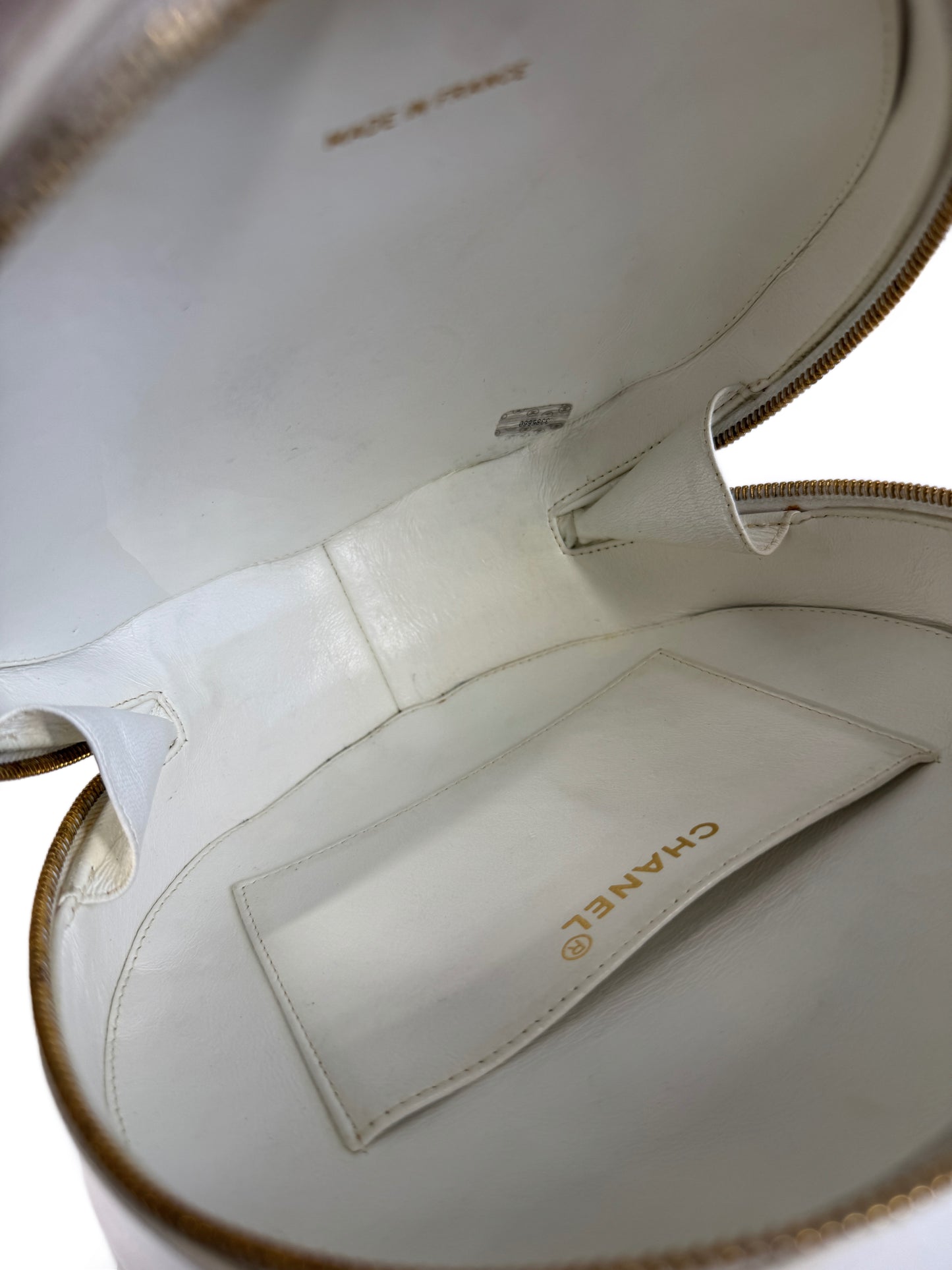 Chanel Vintage Spring 1995 Quilted White & Black Patent Leather CC Round Vanity Bag