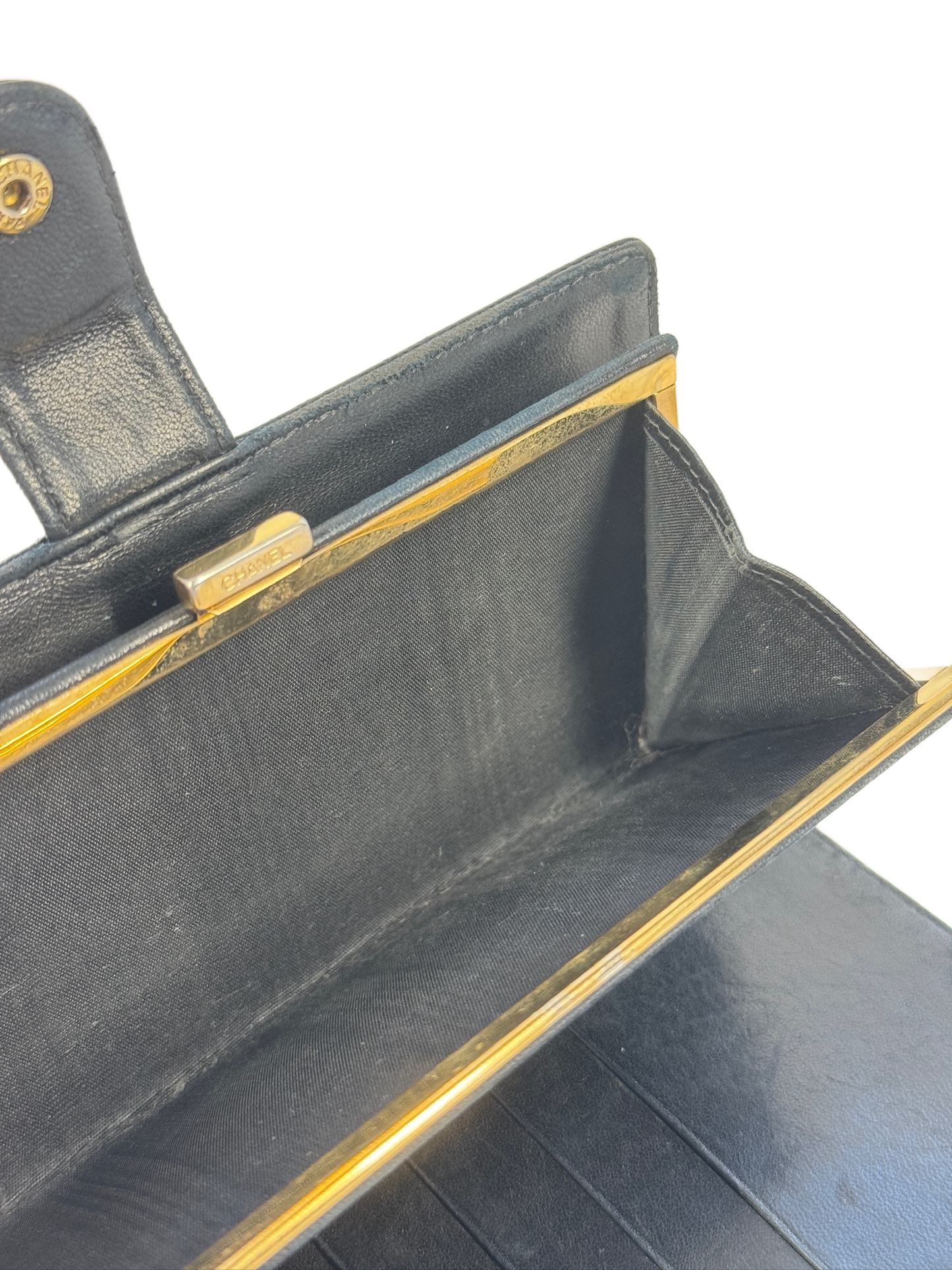 Chanel Vintage Black Caviar CC Logo Long Snap Bifold Wallet