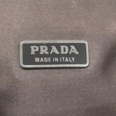 Prada Vintage Light Brown Calfskin Gathered Kisslock Clutch Chain Bag