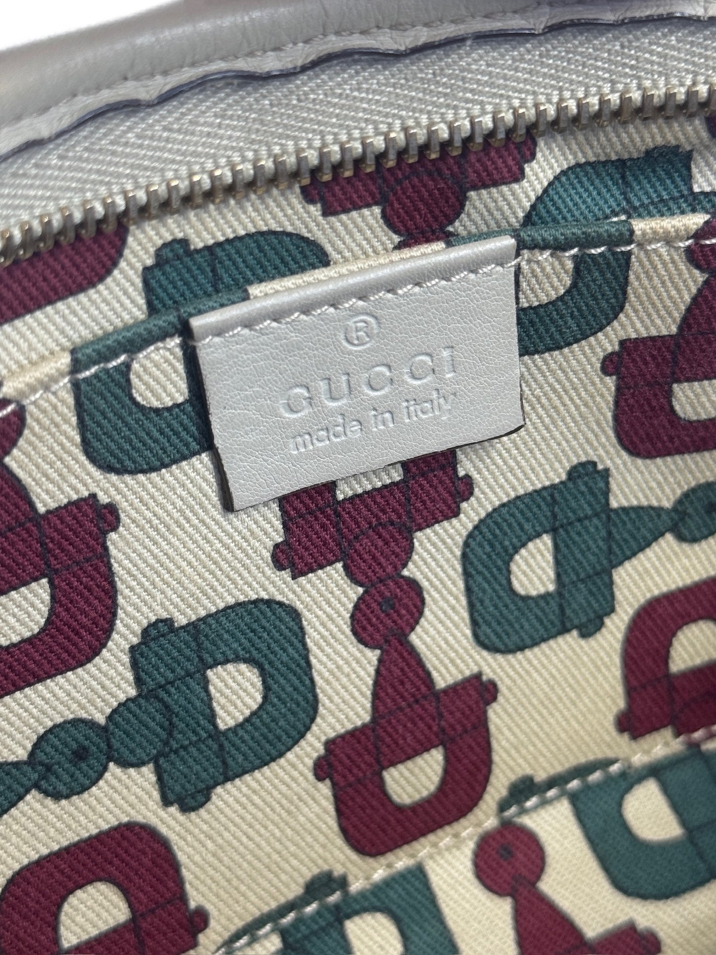 Gucci Vintage Ivory Leather GG Monogram Abbey Pochette Shoulder Bag