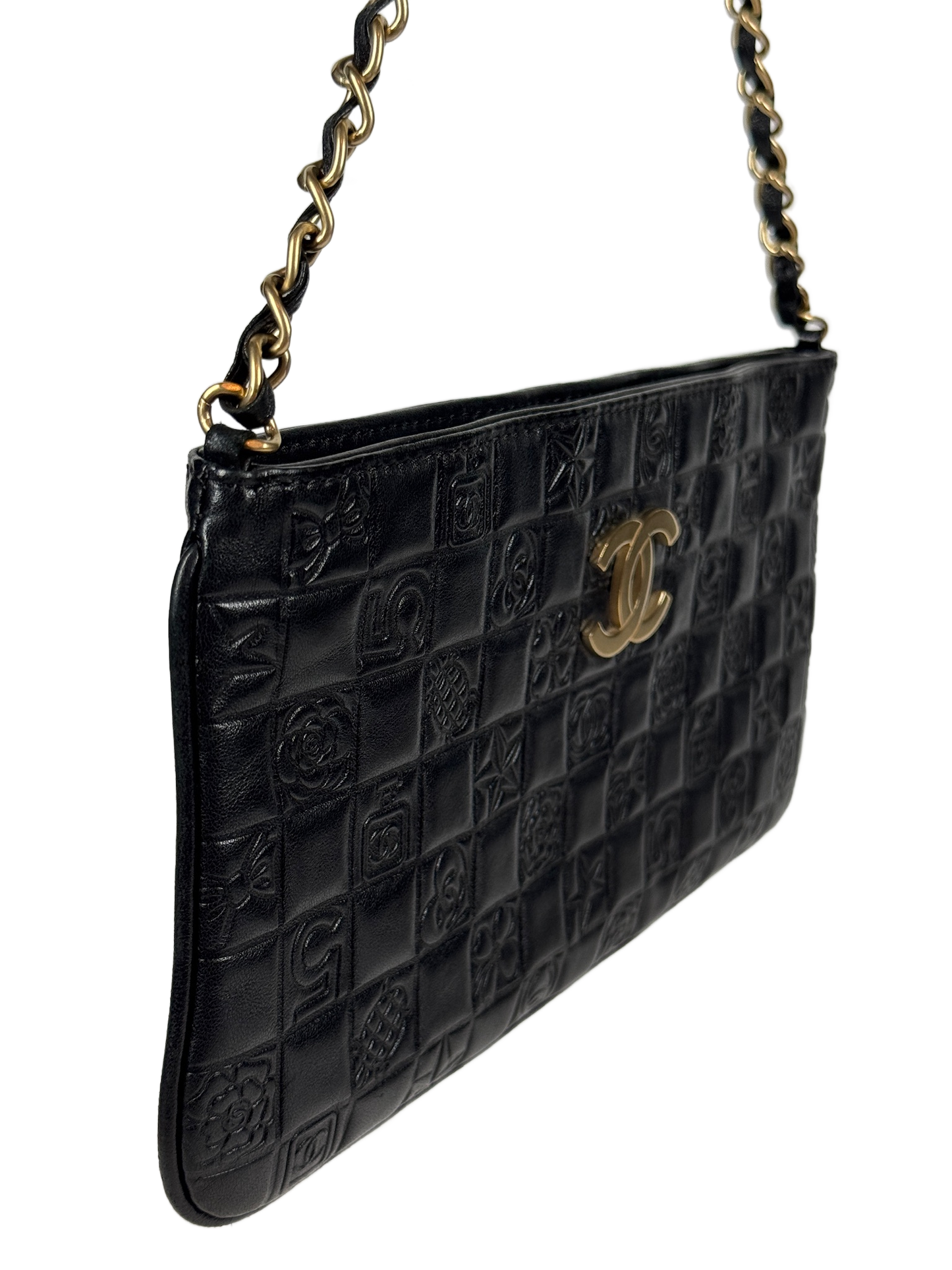 Chanel Vintage 00s Black Lambskin Leather Chocolate Bar Embossed Pochette Shoulder Bag