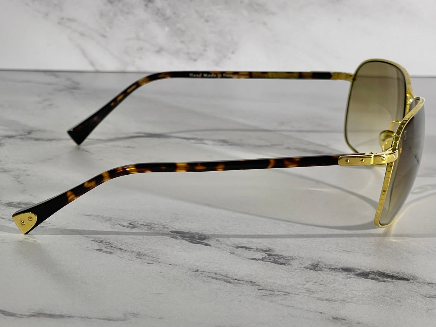 Louis Vuitton Vintage Tortoise Brown & Gold Monogram Gradient Conspiration Pilote Aviator Sunglasses