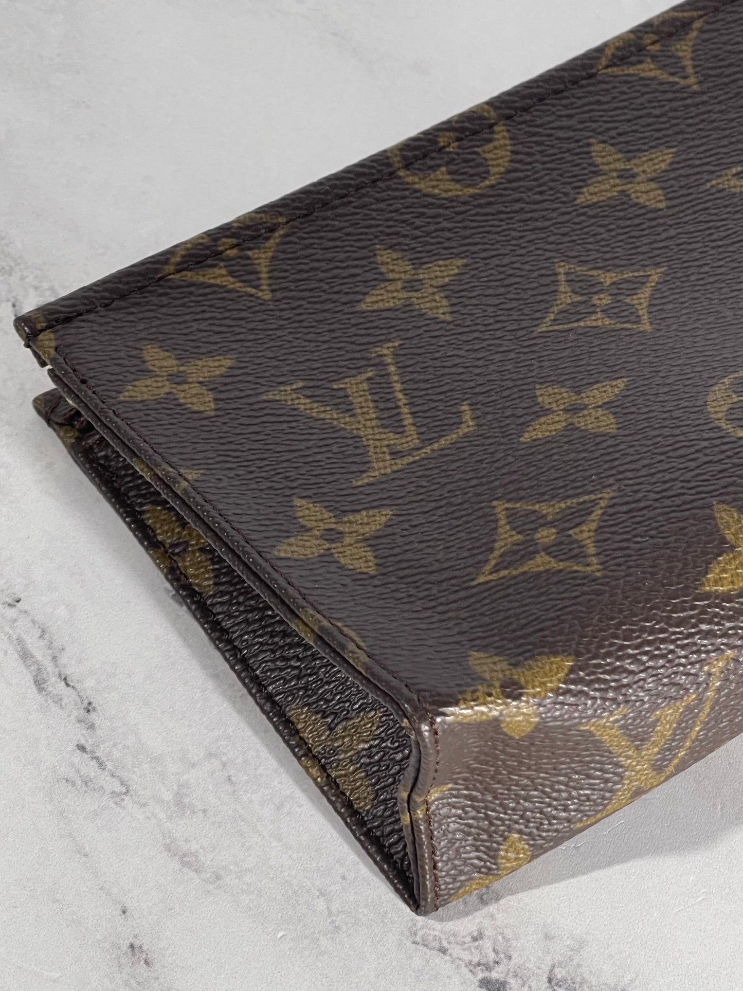 Louis Vuitton Vintage Monogram Toiletry Pouch 15 - Cosmetic Bag Case