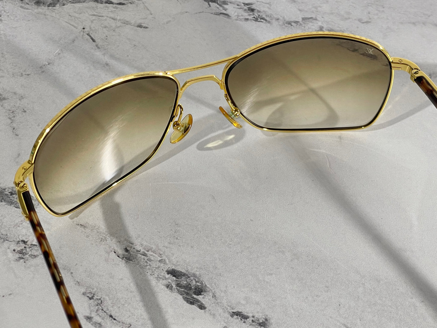 Louis Vuitton Vintage Tortoise Brown & Gold Monogram Gradient Conspiration Pilote Aviator Sunglasses