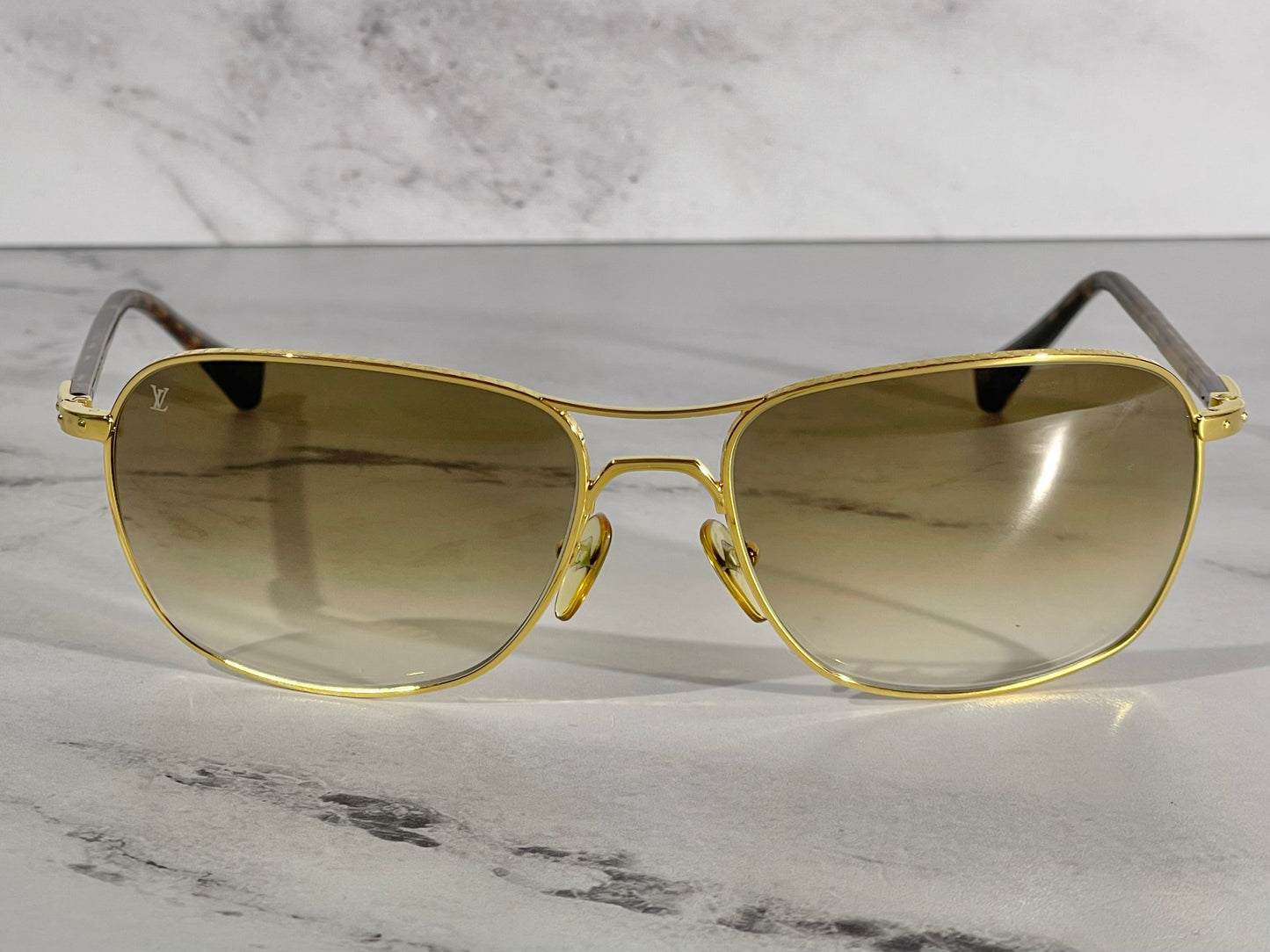 Louis Vuitton Vintage Tortoise Brown & Gold Monogram Gradient Conspiration Pilote Aviator Sunglasses