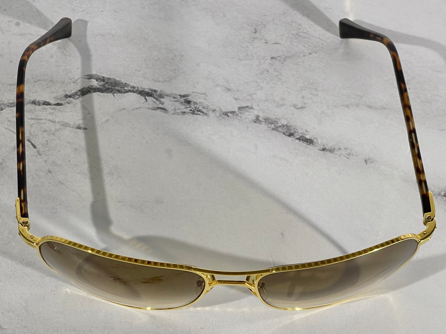 Louis Vuitton Vintage Tortoise Brown & Gold Monogram Gradient Conspiration Pilote Aviator Sunglasses