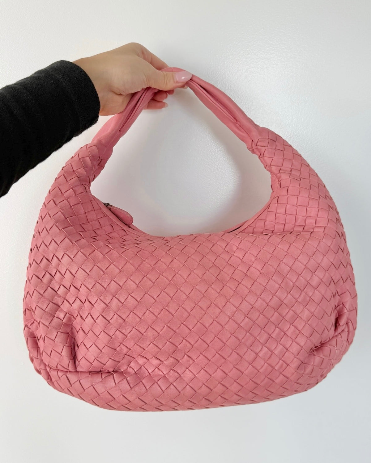 Bottega Veneta Vintage Pink Intrecciato Leather Hobo Shoulder Bag