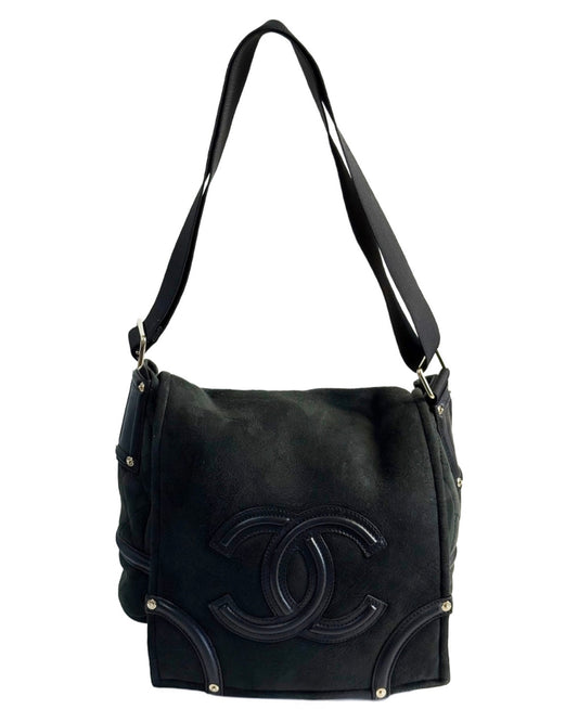 Chanel Vintage Black Micro Suede Shearling Trim CC Logo Small Shoulder Messenger Bag