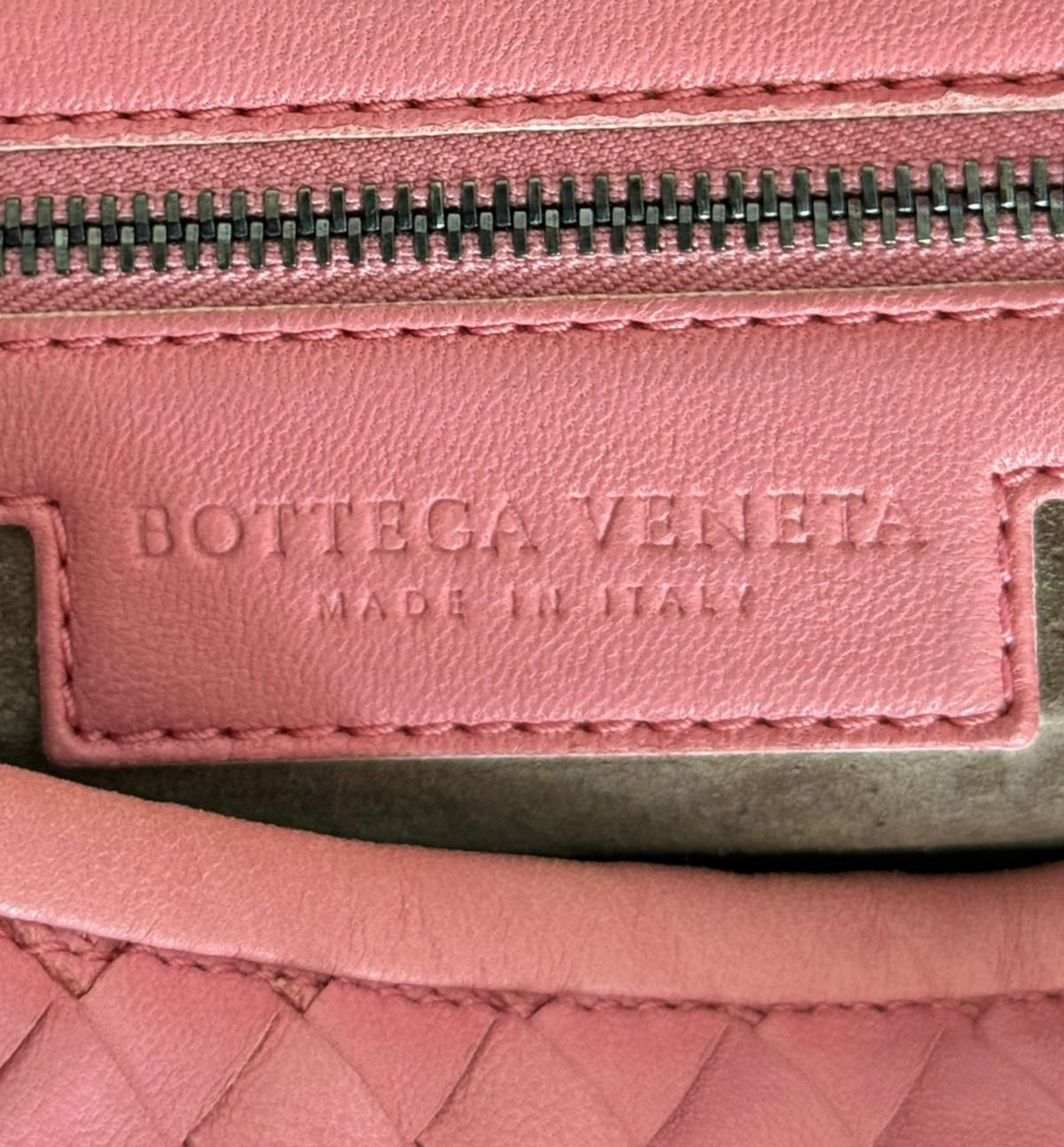 Bottega Veneta Vintage Pink Intrecciato Leather Hobo Shoulder Bag