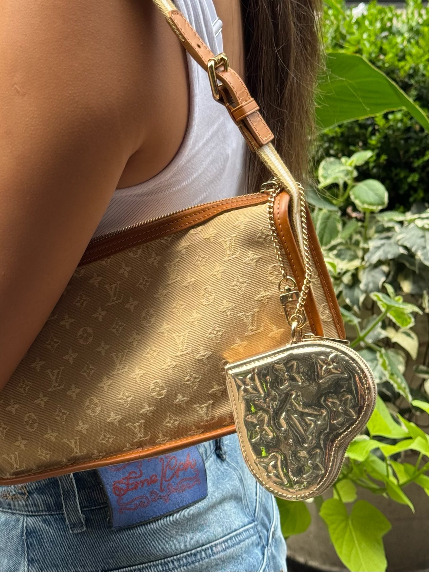 Louis Vuitton Vintage 2007 Gold Miroir Mirror Monogram Heart Coin Purse Bag Charm Pouch