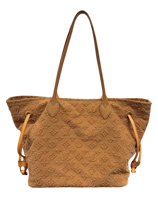 Louis Vuitton 2013 Cruise Collection Stone Beige Denim Monogram Neverfull MM Shoulder Tote Bag
