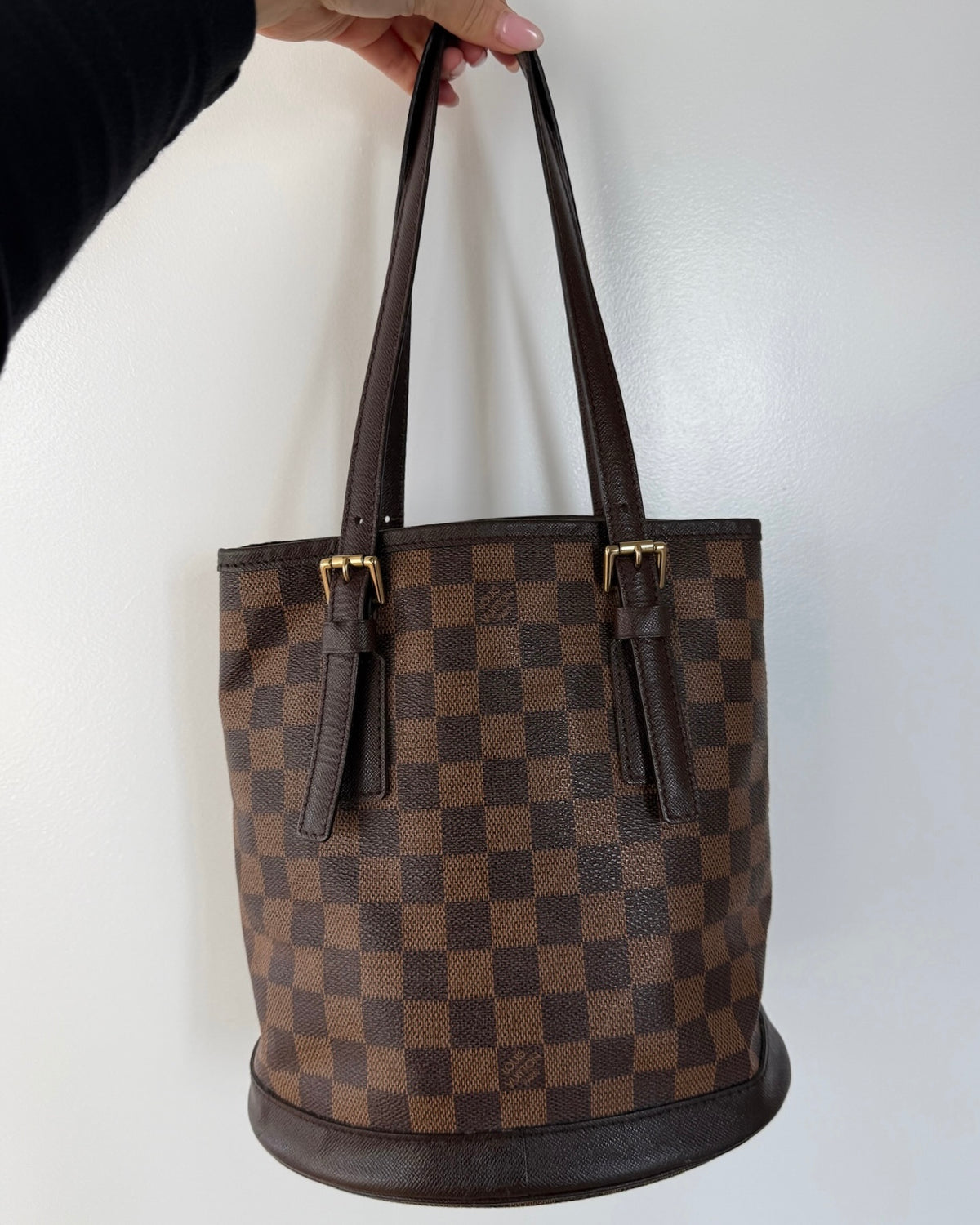 Louis Vuitton Vintage 1998 Damier Ebene Bucket Bag PM with Pouch