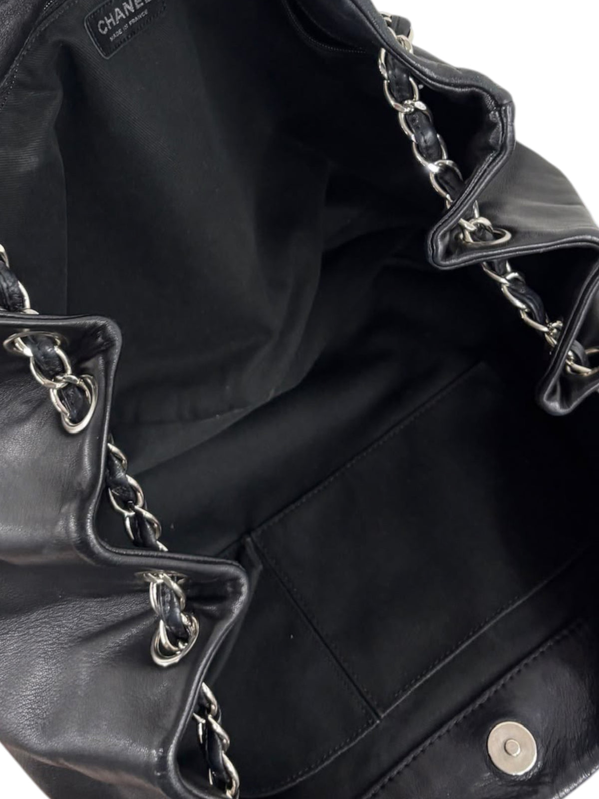 Chanel Vintage 00s Black Ultra Soft Lambskin Leather Medium Senual CC Shoulder Hobo Tote Bag