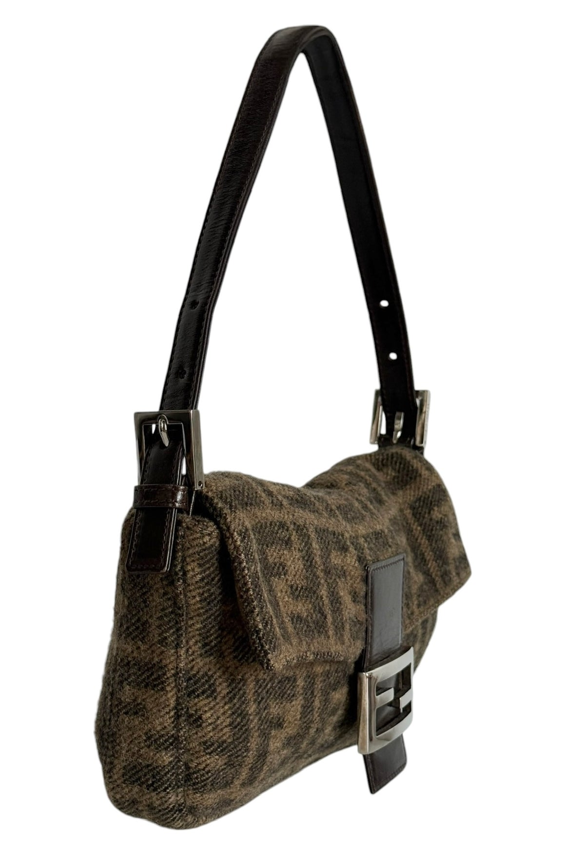 Fendi Vintage Brown Zucca Monogram Knit Wool Shoulder Baguette Bag