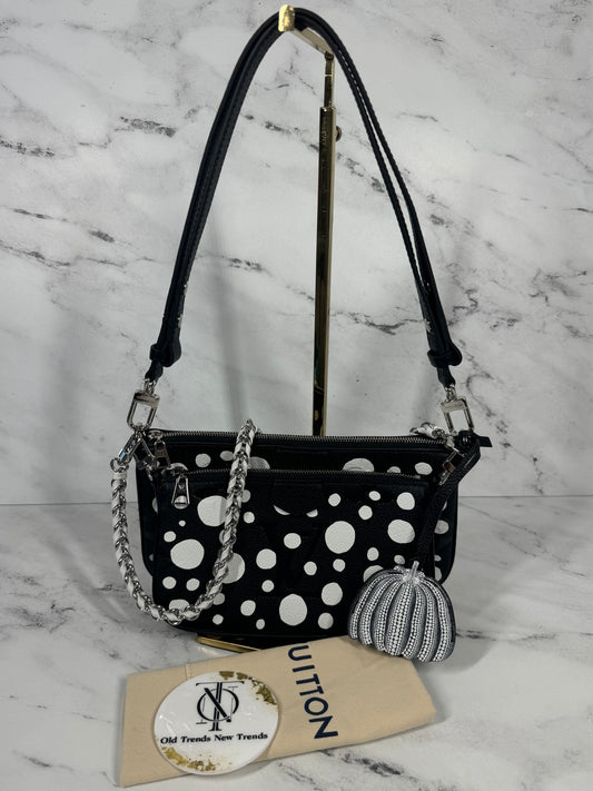 Louis Vuitton x Yayoi Kusama 2023 Black & White Infinity Dots Monogram Empreinte Leather Multi Pochette Accessoires