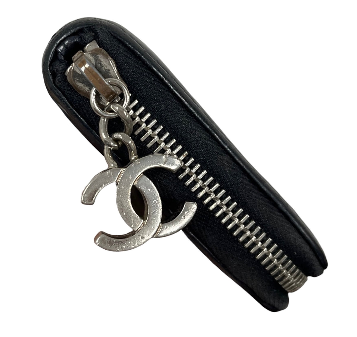 Chanel Vintage 2005-2006 Black Chevron Quilted Lambskin CC Logo Zip Around Long Wallet with SHW
