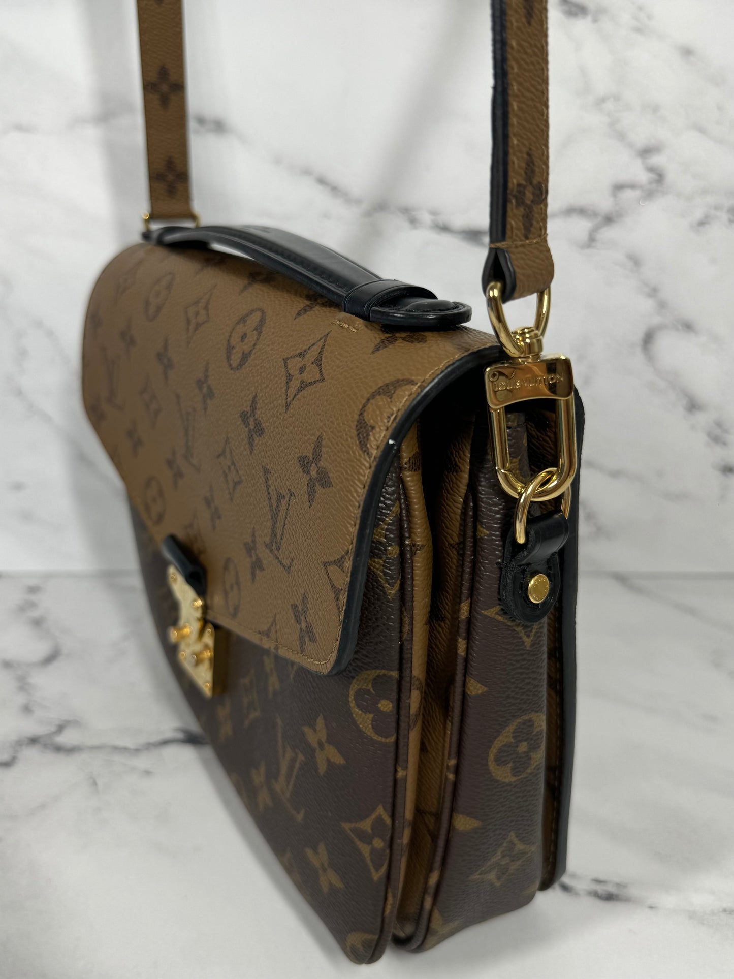 Louis Vuitton Reverse Monogram Pochette Métis