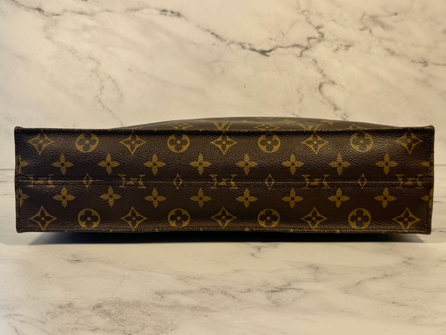 Louis Vuitton Vintage Monogram Sac Plat