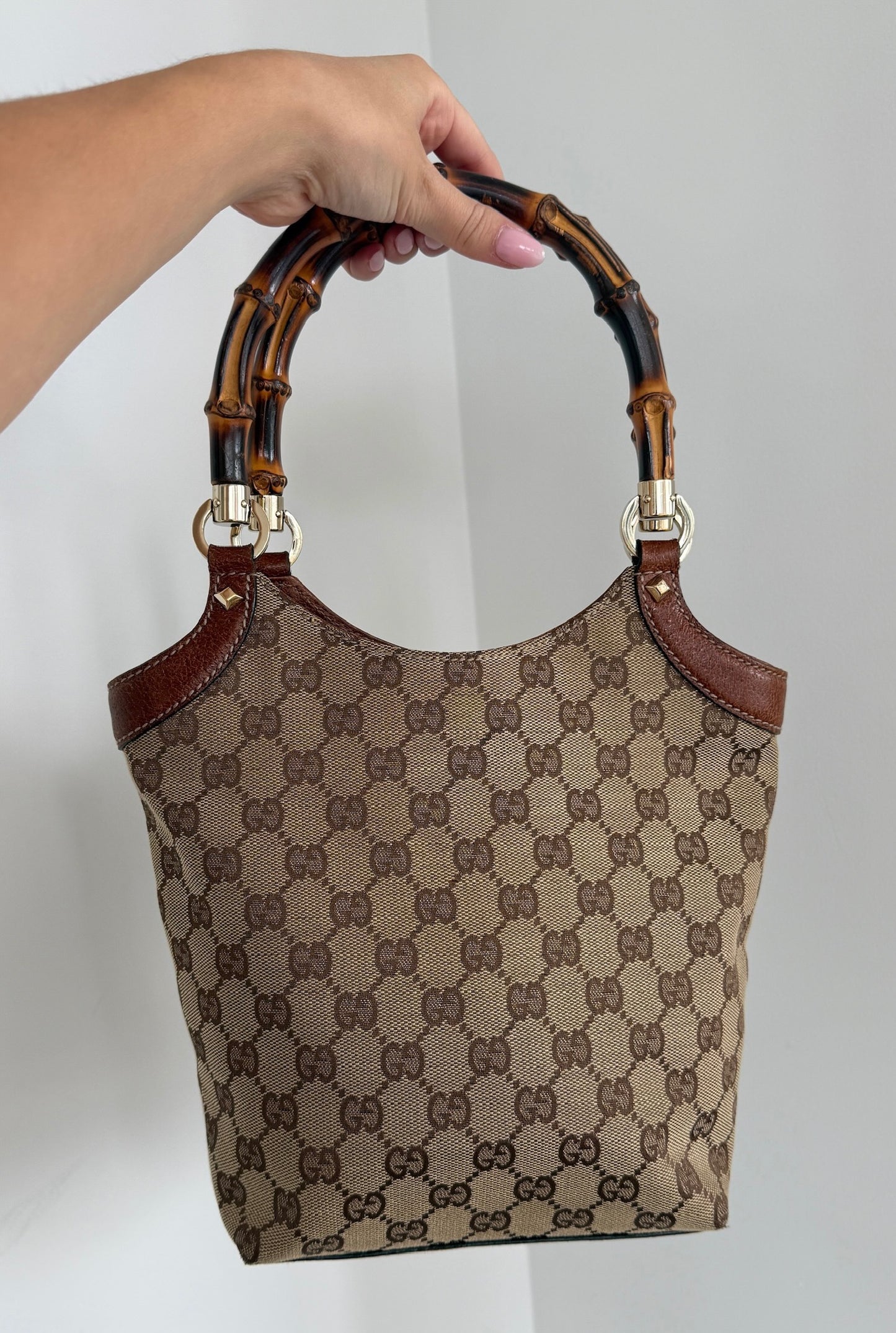 Gucci Vintage Brown GG Monogram Small Bucket Bamboo Handle Shoulder Bag 