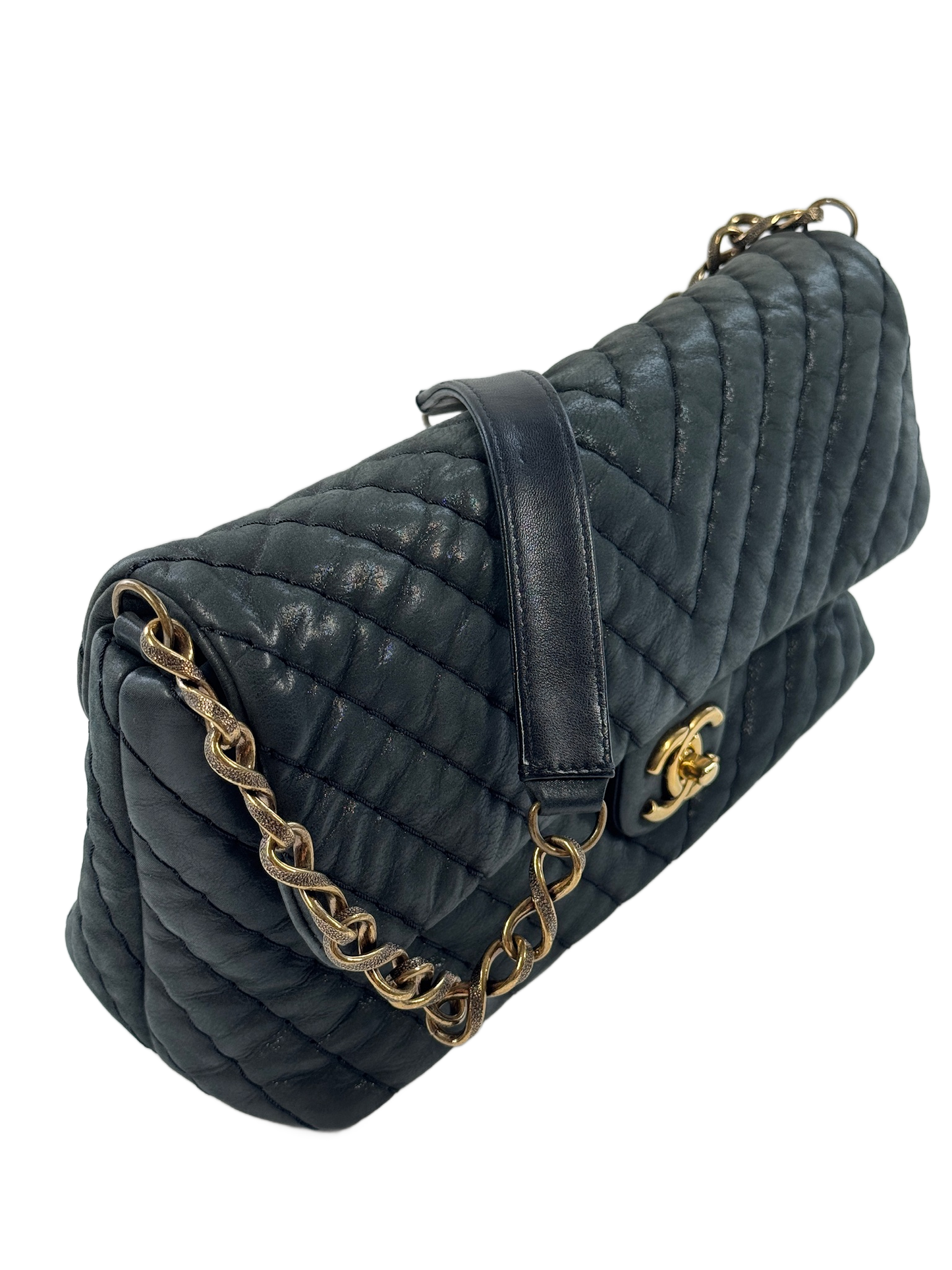 Chanel 2011 Iridescent Turquoise Crinkled Calfskin Chevron Surpique Classic Flap Bag
