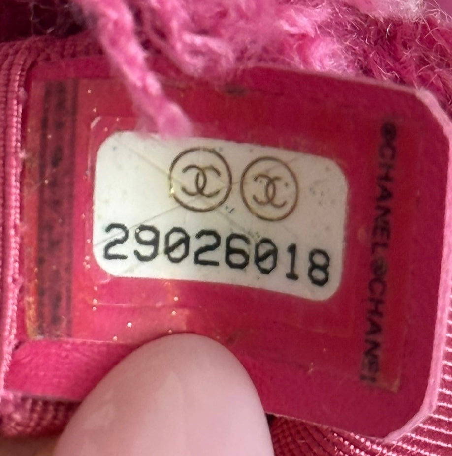 Chanel 2019 Pink Giant Logo Tweed Small Shoulder Shopping Tote Bag
