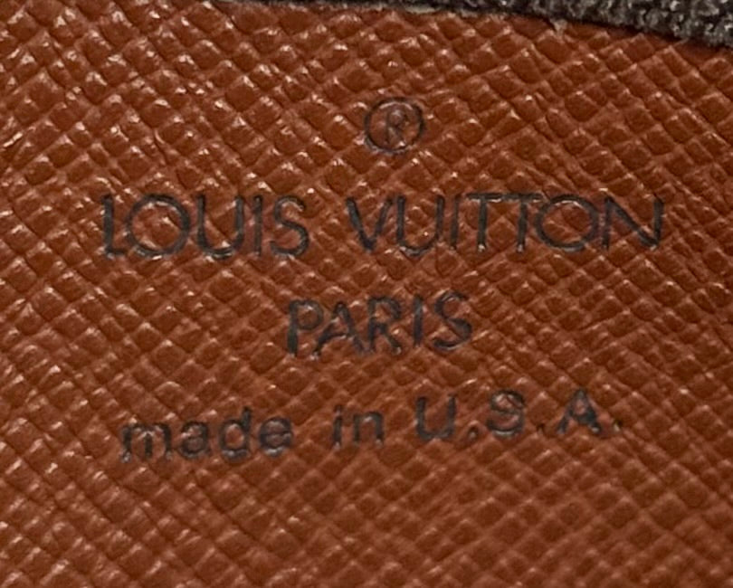 Louis Vuitton Vintage Monogram Key Pouch