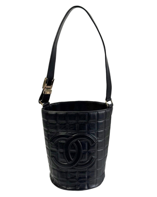 Chanel Vintage 00s Black Chocolate Bar Quilted Lambskin Small Bucket Shoulder Bag