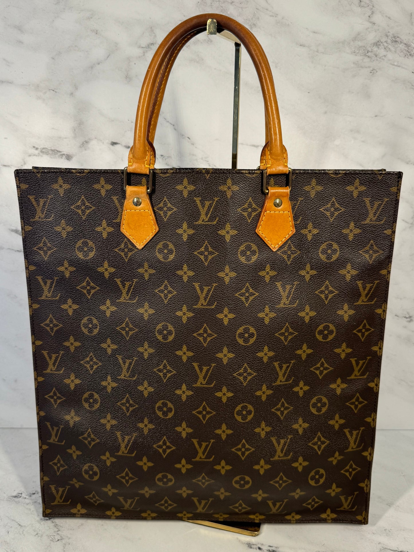 Louis Vuitton Vintage Monogram Sac Plat