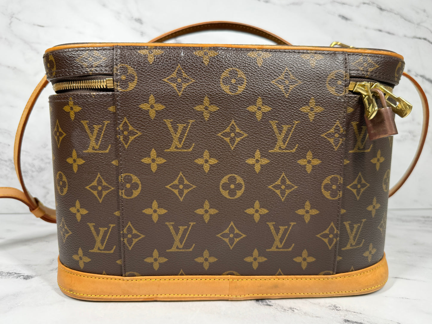 Louis Vuitton Vintage 2005 Monogram Nice Vanity GM