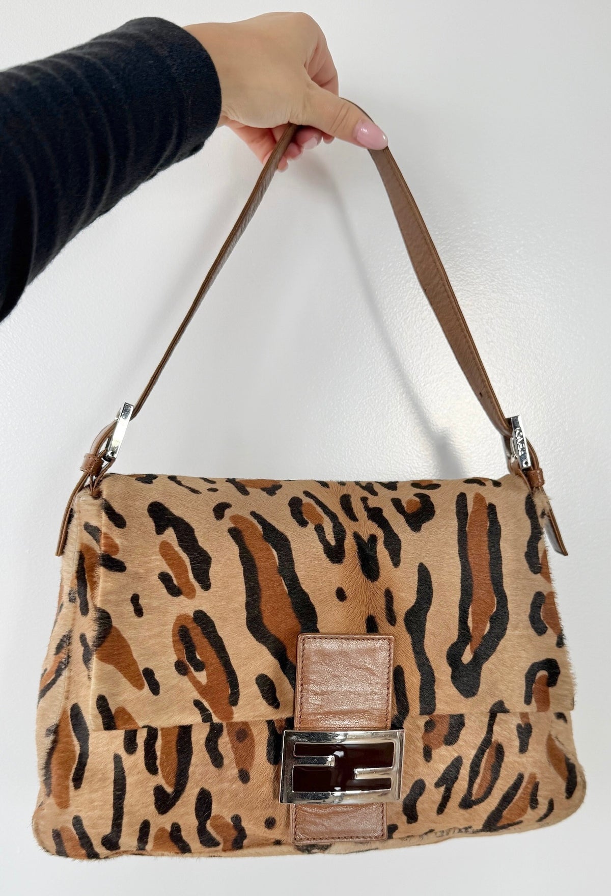 Fendi Vintage Brown Leopard Print Pony Hair Mamma Baguette Shoulder Bag