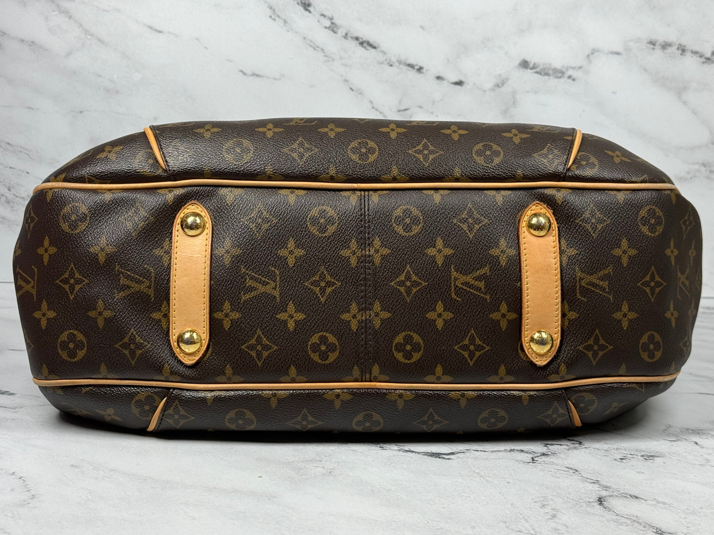 Louis Vuitton Monogram Galliera GM Hobo Shoulder Bag