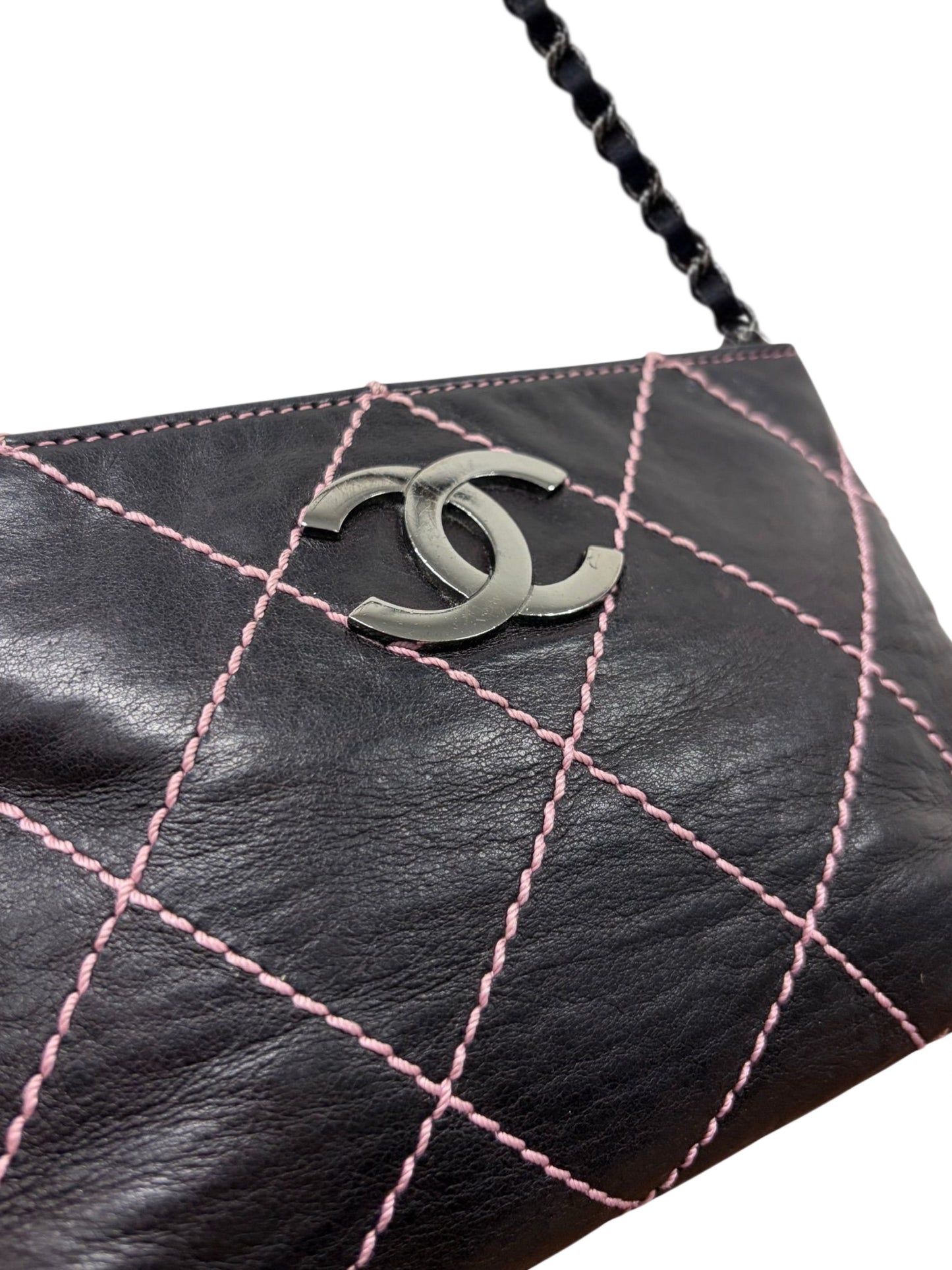 Chanel Vintage 2000s Black Quilted Lambskin Baby Pink Wild Stitch Mini CC Shoulder Pochette Bag 