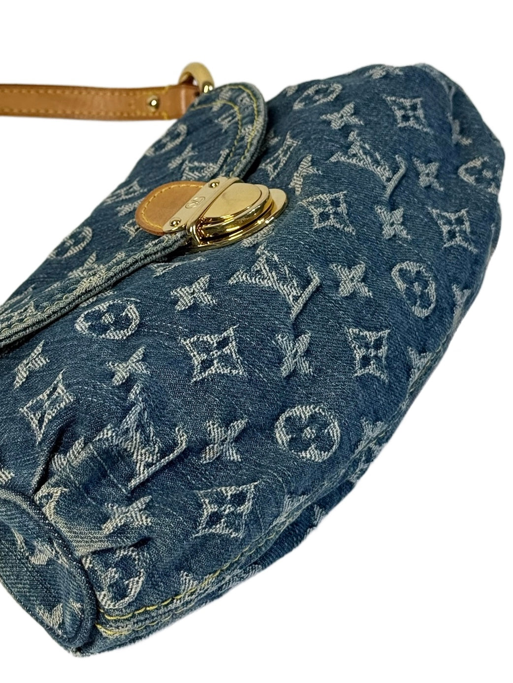 Louis Vuitton Vintage Blue Denim Monogram Mini Pleaty Pochette Shoulder Bag