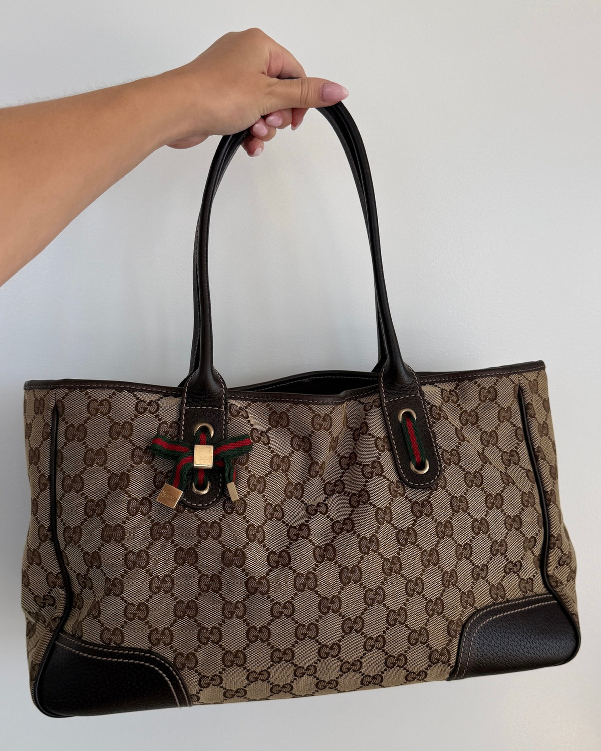 Gucci Vintage Brown GG Monogram Princy Medium Shoulder Tote Bag with Webb Stripe Bow