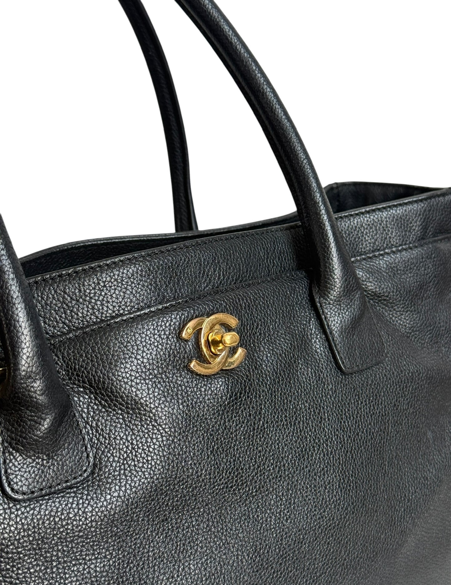 Chanel Vintage 00s Black Deerskin Two-Way Medium Cerf Executive Tote Bag With 24K Gold Plated Hardware