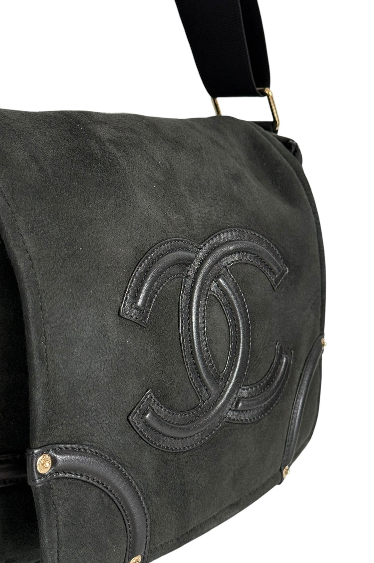 Chanel Vintage Black Micro Suede Shearling Trim CC Logo Small Shoulder Messenger Bag
