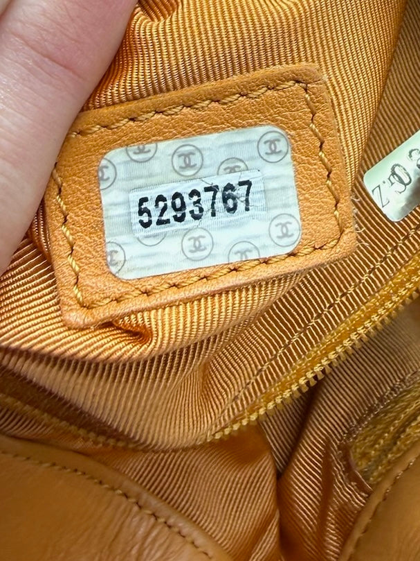 Chanel Vintage 1998 Orange Lambskin CC Logo Small Shoulder Messenger Bag
