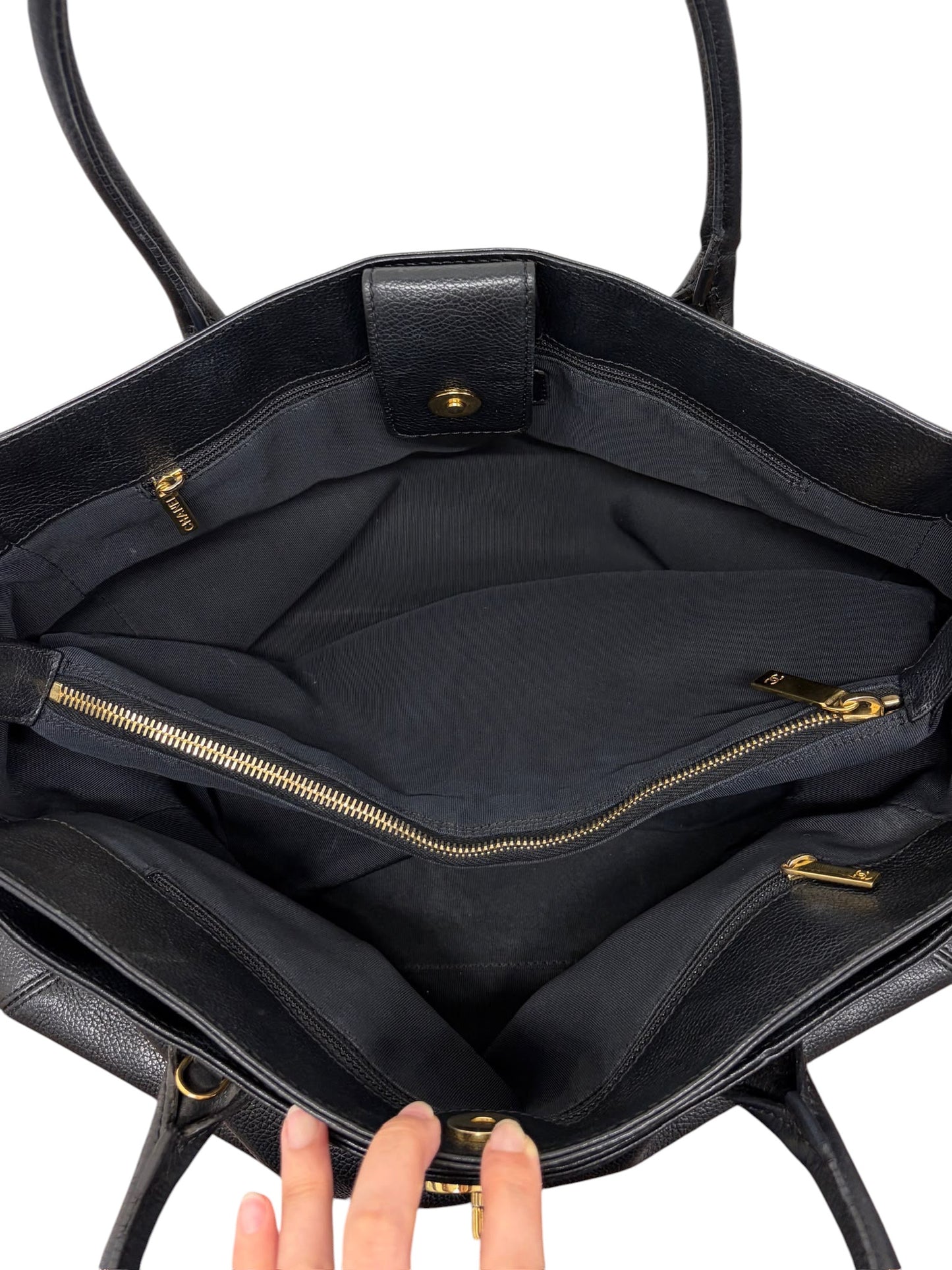 Chanel Vintage 00s Black Deerskin Two-Way Medium Cerf Executive Tote Bag With 24K Gold Plated Hardware