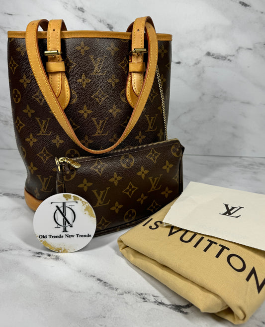 Louis Vuitton Vintage 2005 Monogram Bucket Bag PM with Pouch