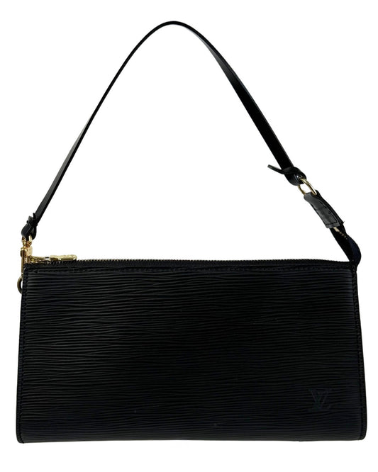 Louis Vuitton Vintage 2002 Noir / Black Epi Leather Pochette Accessoires 24