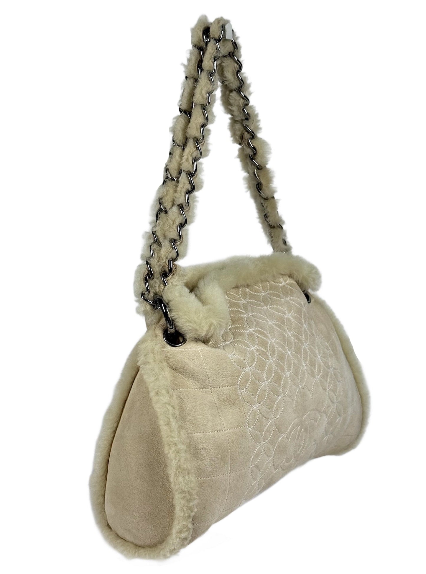 Chanel Vintage 00s Light Beige Ivory Quilted Suede Shearling Trim Small Tote Bag w Pouch