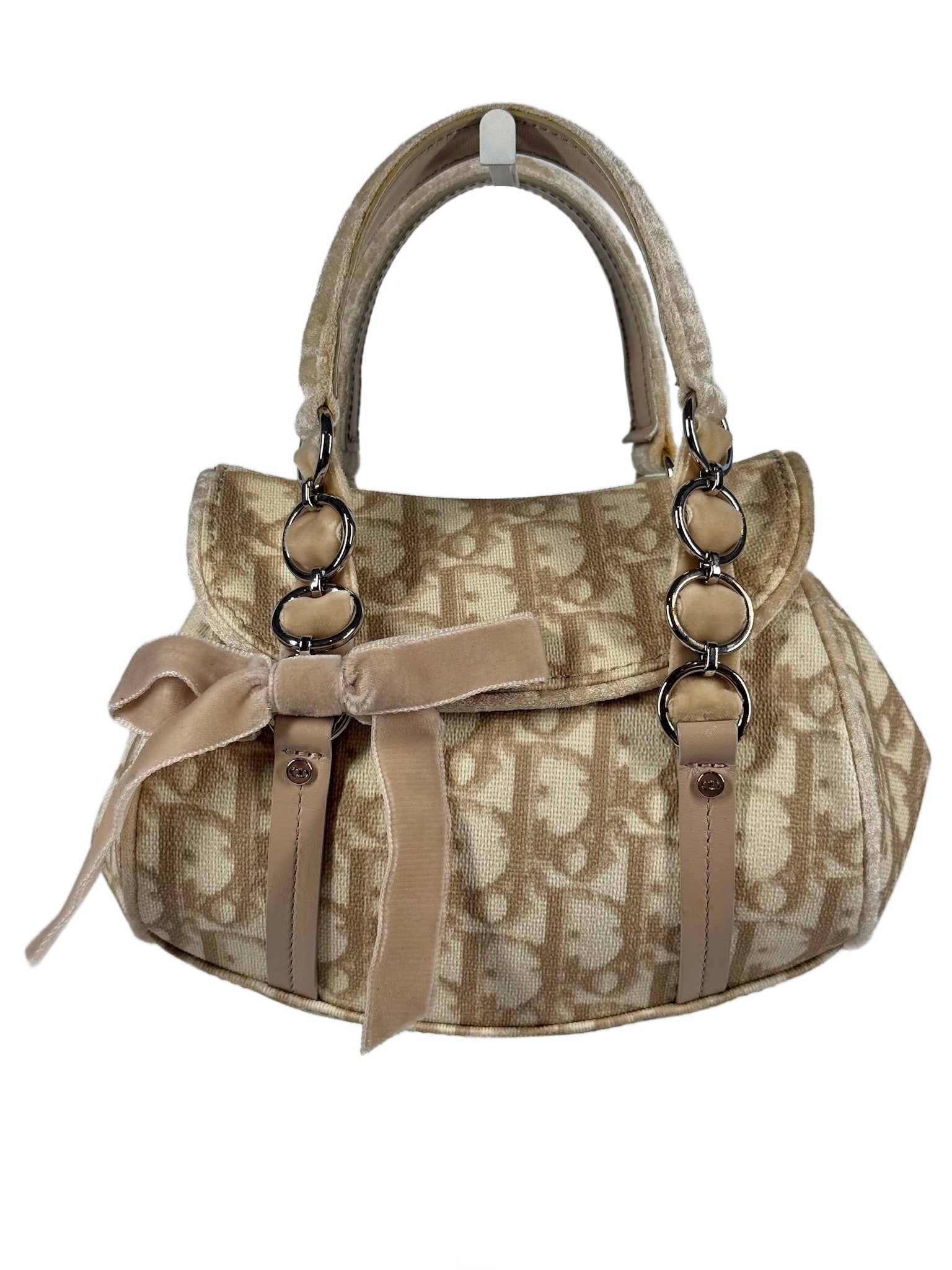 Dior – Old Trends New Trends