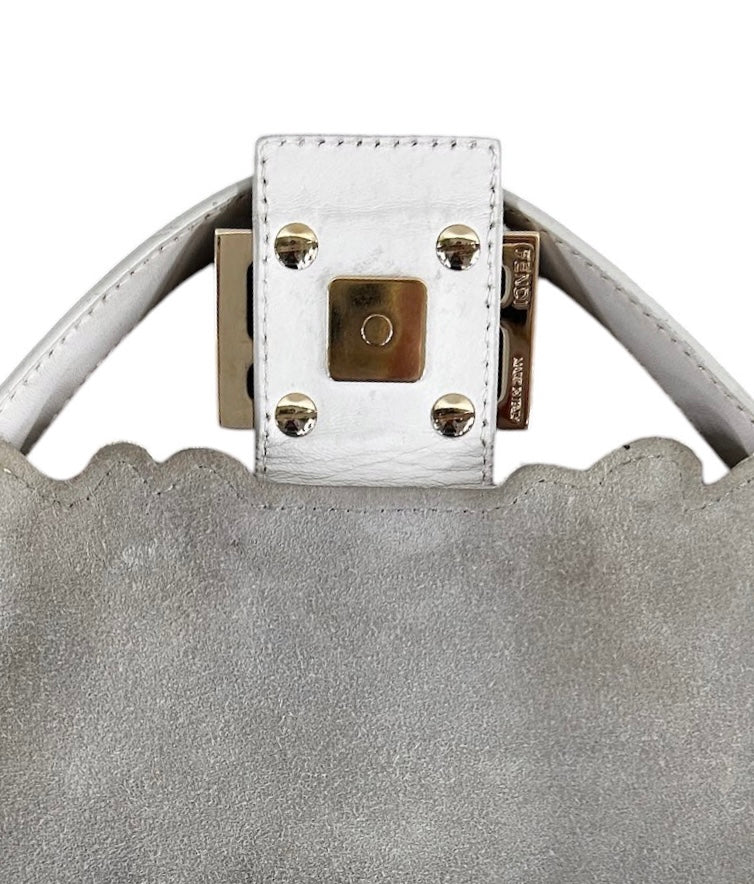 Fendi Vintage Beige Linen White Floral Embroidered Shoulder Baguette Bag