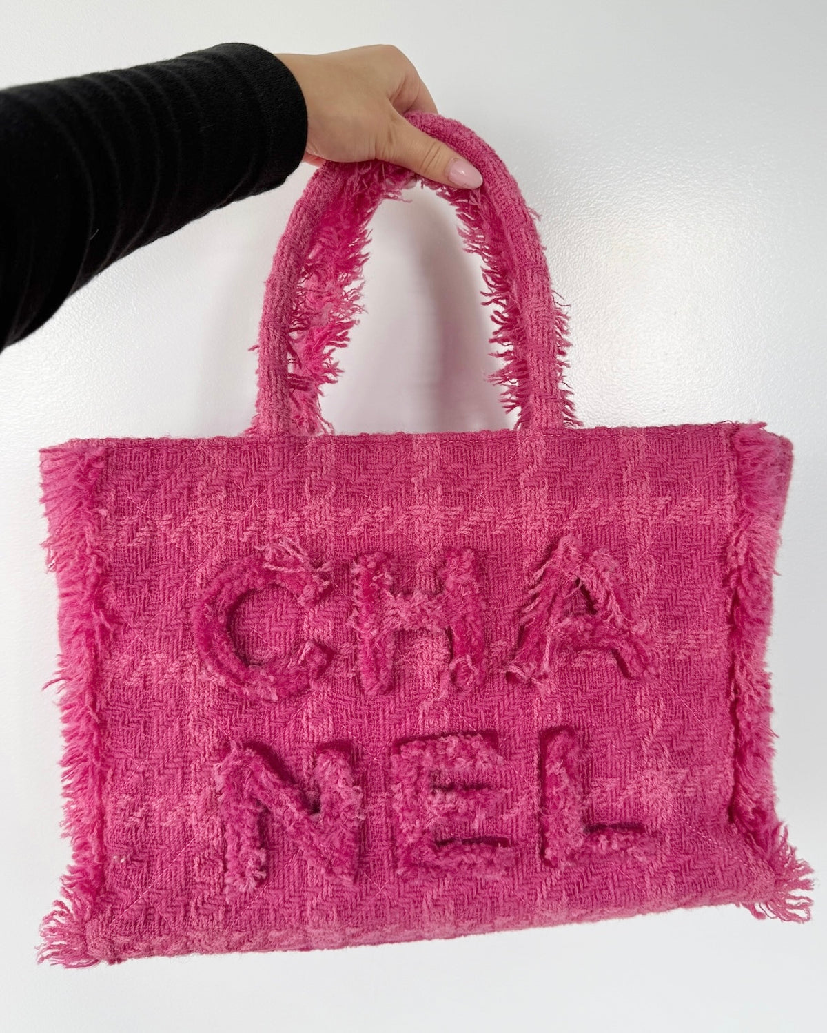 Chanel 2019 Pink Giant Logo Tweed Small Shoulder Shopping Tote Bag