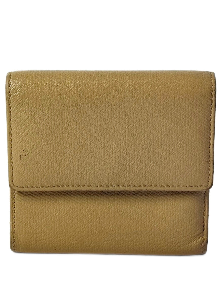 Chanel Vintage 00s Beige Caviar CC Logo Snap Wallet
