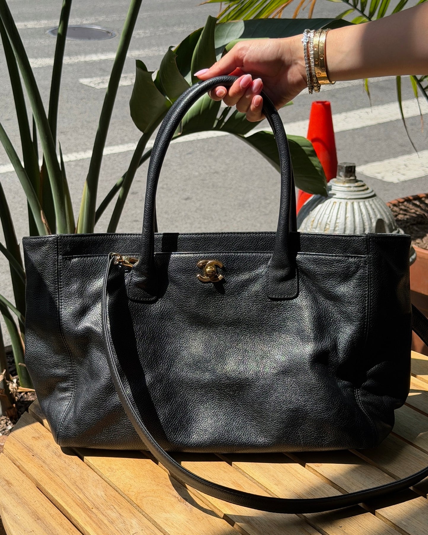 Chanel Vintage 00s Black Deerskin Two-Way Medium Cerf Executive Tote Bag With 24K Gold Plated Hardware