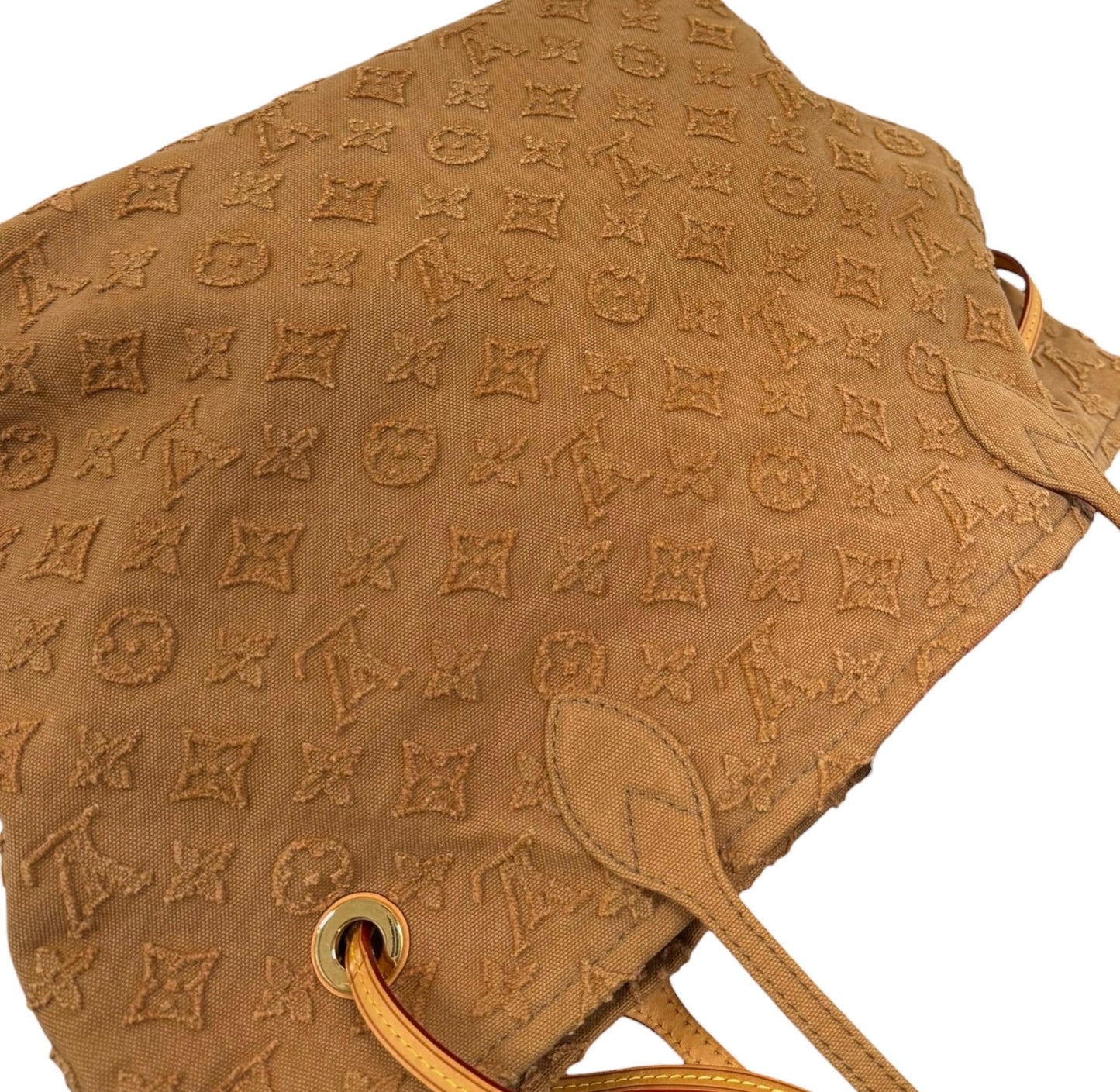 Louis Vuitton 2013 Cruise Collection Stone Beige Denim Monogram Neverfull MM Shoulder Tote Bag