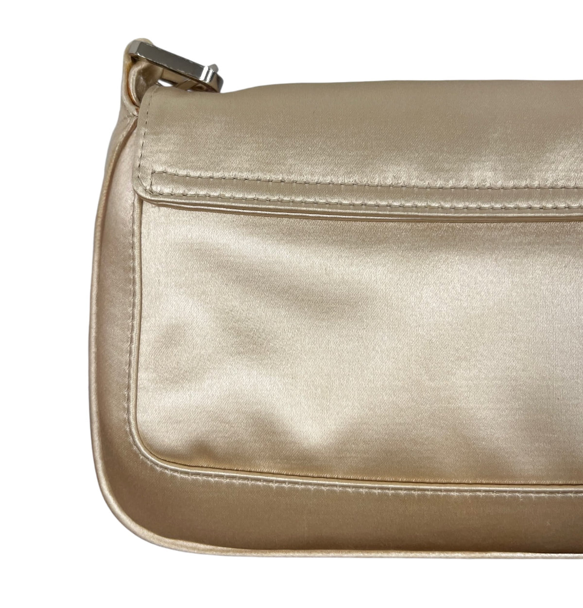Gucci Vintage Champagne Gold Satin Chain Shoulder Evening Bag