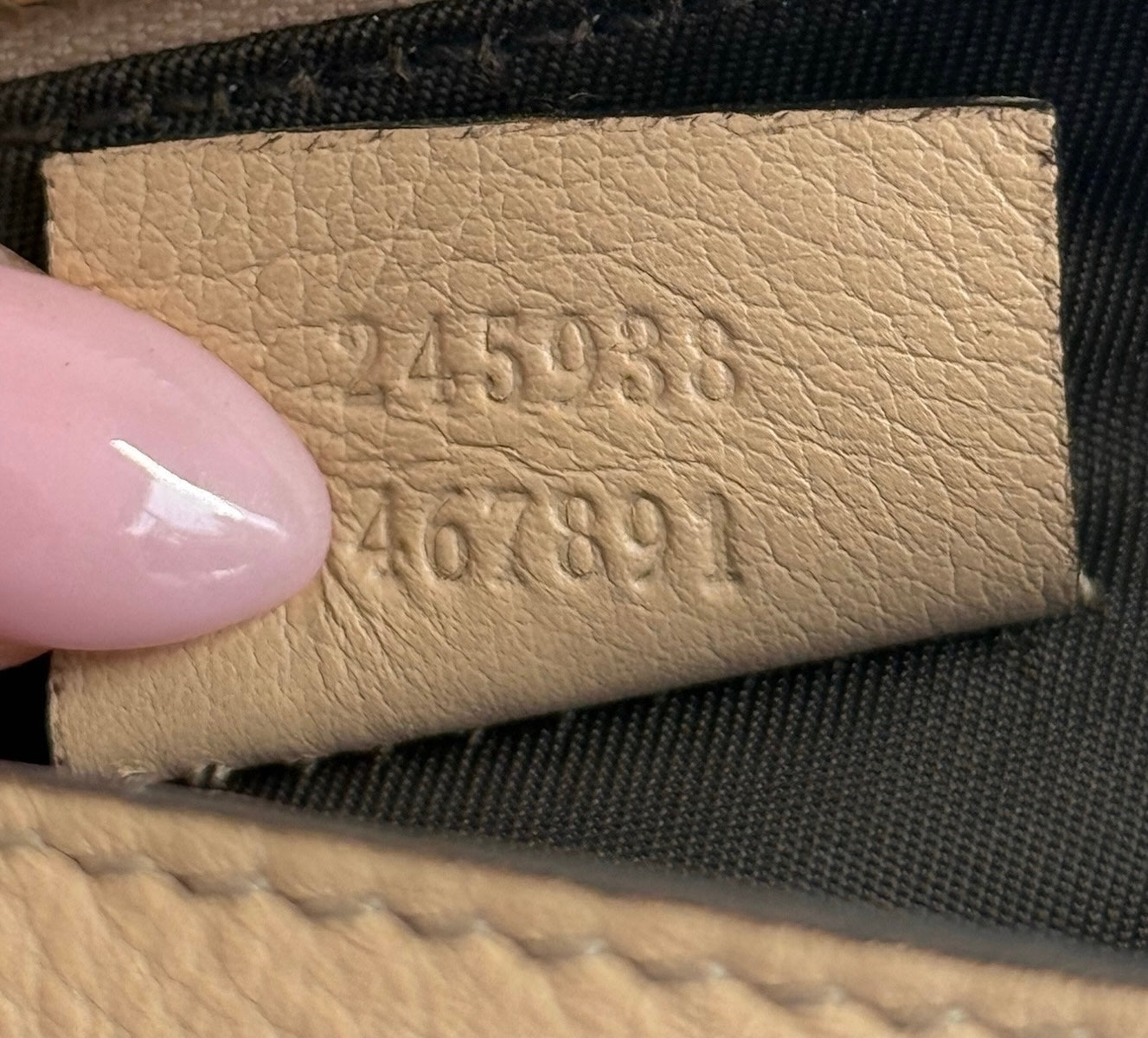 Gucci Vintage Metallic Pink GG Monogram Canvas w Ivory Leather Trim Lovely Heart Logo Mini Shoulder Pochette Bag
