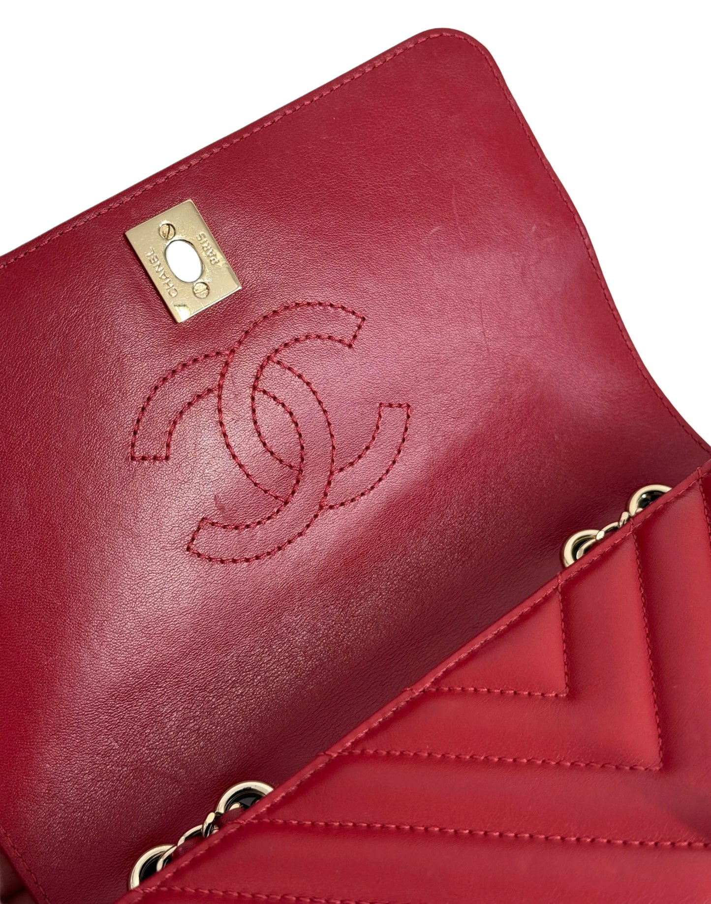 Chanel 2019 Red Chevron Lambskin Mini Full Flap Bag